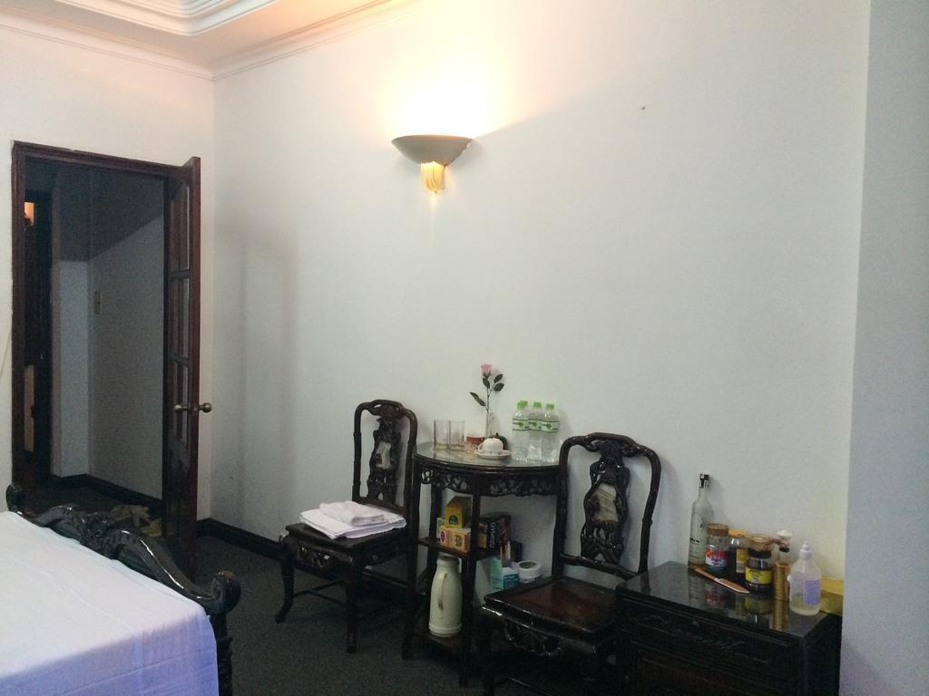 Ngoc Linh Hotel Ханой Екстериор снимка