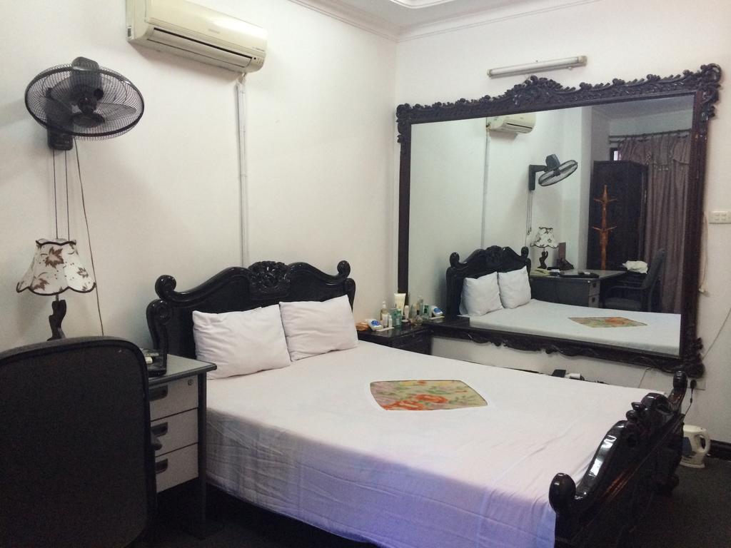 Ngoc Linh Hotel Ханой Стая снимка