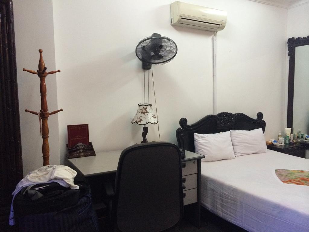 Ngoc Linh Hotel Ханой Стая снимка