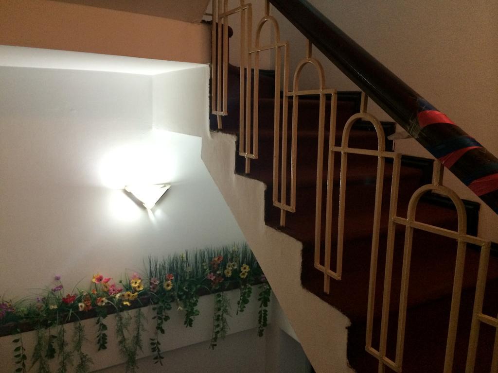 Ngoc Linh Hotel Ханой Екстериор снимка
