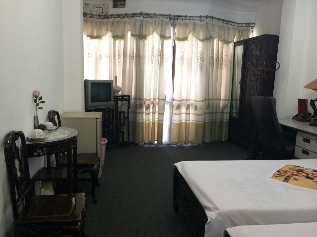Ngoc Linh Hotel Ханой Екстериор снимка