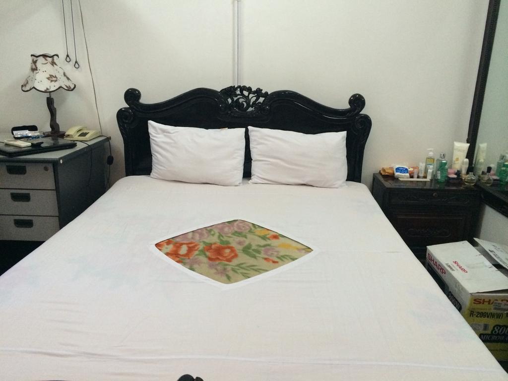 Ngoc Linh Hotel Ханой Екстериор снимка